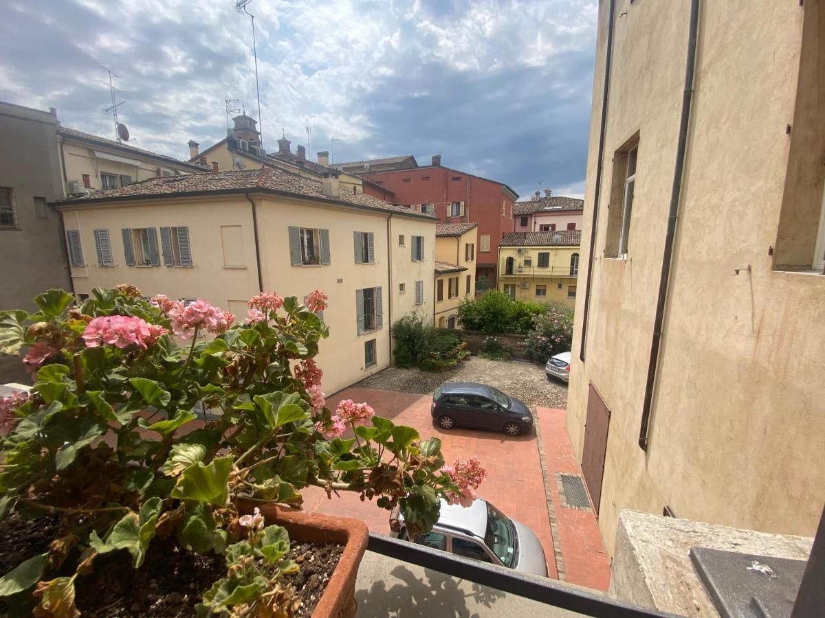 Lhe Sweet Apartment Cesena Zewnętrze zdjęcie